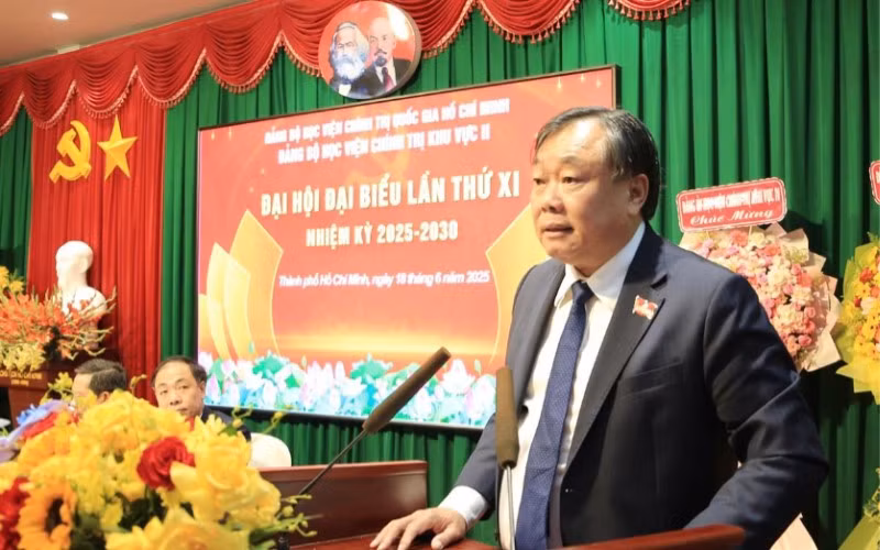 dc-nguyen-quoc-dung-9020.jpg