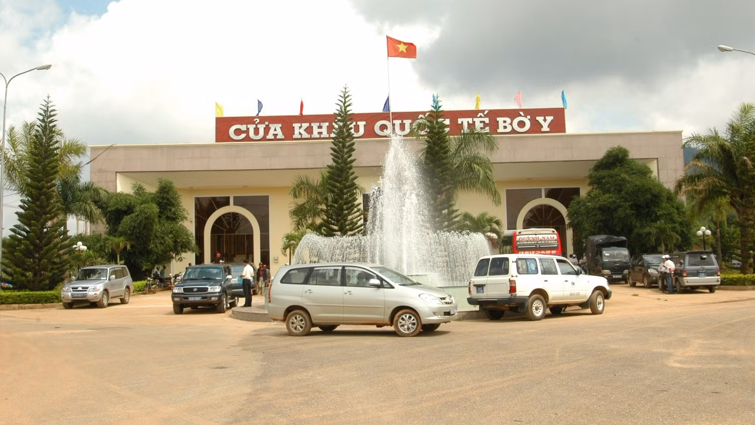 bai-151-cua-khau-quoc-te-bo-y-quang-ngai-9262.jpg