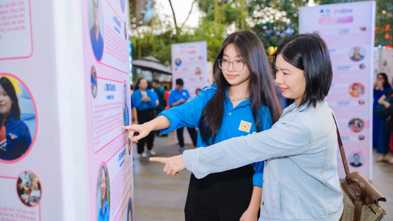 bai-157-hieu-thao-3-mot-gia-dinh-den-voi-le-tuyen-duong-nguoi-con-hieu-thao-2871.jpg