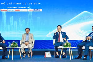 Các đại biểu tham luận tại phiên làm việc. (Ảnh: Trung ương Hội Doanh nhân trẻ Việt Nam cung cấp)