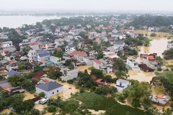 Cảnh lụt lội tại phường Hàm Rồng, tỉnh Thanh Hoá.