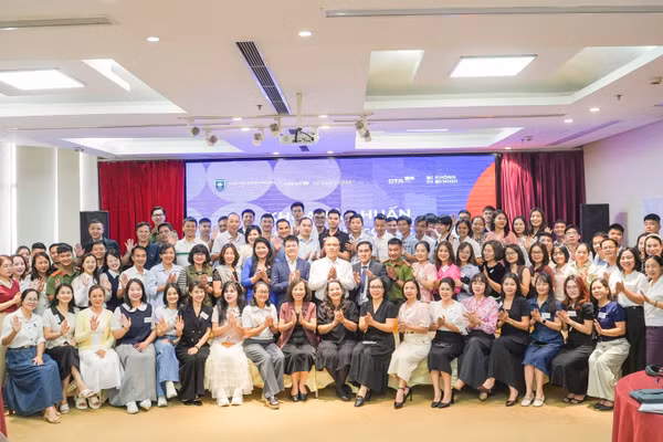Khóa tập huấn giảng viên nguồn về bảo vệ trẻ em trên môi trường mạng. (Ảnh: Ban tổ chức cung cấp)