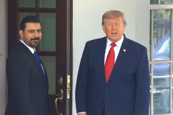 Tổng thống Mỹ Donald Trump và Thủ tướng Iraq Ali al-Zaidi tại cuộc gặp ở Nhà Trắng, Washington, D.C., ngày 14/7/2026. (Ảnh: THX/TTXVN)