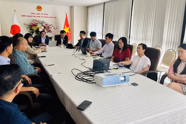 Quang cảnh buổi tuyên truyền, phổ biến và giải đáp pháp luật tại Tổng Lãnh sự quán Việt Nam tại Osaka (Nhật Bản). (Ảnh: Tổng Lãnh sự quán Việt Nam tại Osaka)