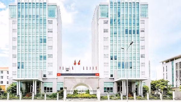 Trường đại học Thái Bình tiếp nhận tòa nhà liên cơ tại thành phố Thái Bình cũ để quản lý, sử dụng.