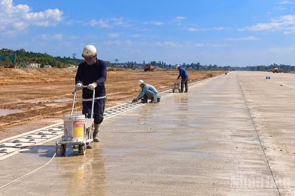 Cảng hàng không Quảng Trị đang được từng bước hoàn thiện các điều kiện cần thiết để tiến tới khai thác. (Ảnh: ANH CHIẾN)