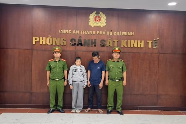 Các bị can tại cơ quan chức năng. (Ảnh: Công an cung cấp)