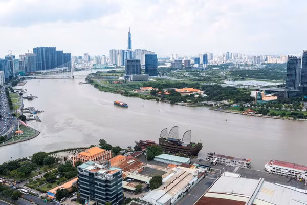 Một góc Thành phố Hồ Chí Minh nhìn từ trên cao. (Ảnh: THẾ ANH)