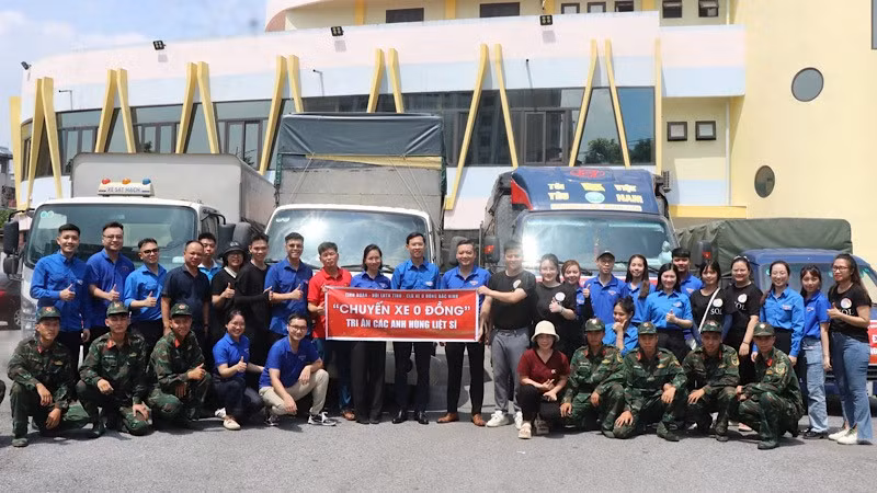 Ngay sau khi tiếp nhận, các phần quà nhanh chóng được Tỉnh đoàn Bắc Ninh phối hợp Câu lạc bộ Chuyến xe “0 đồng” chuyển tới các địa phương.