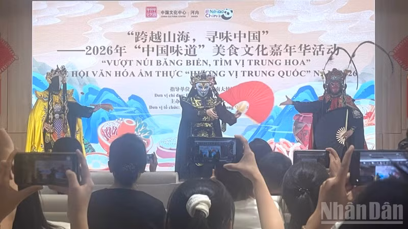Biểu diễn nghệ thuật chào mừng chương trình “Hương vị Trung Hoa” năm 2026. 
