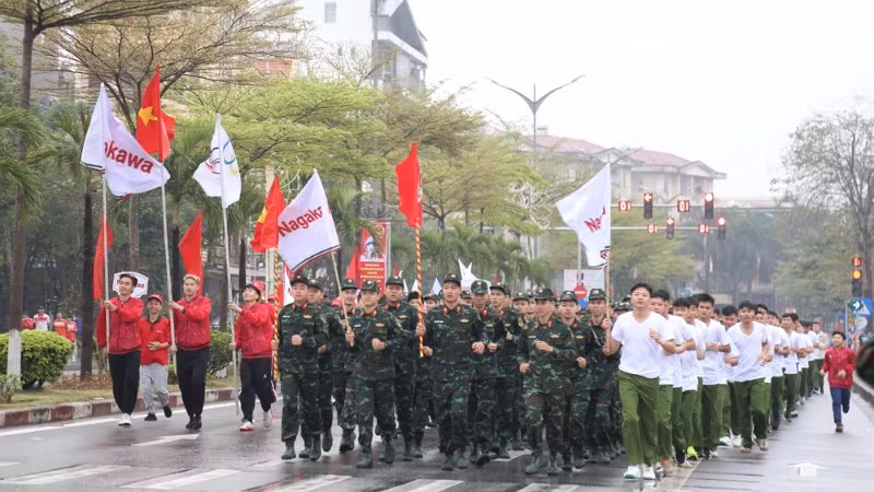 chaybieuduong1-6555.jpg