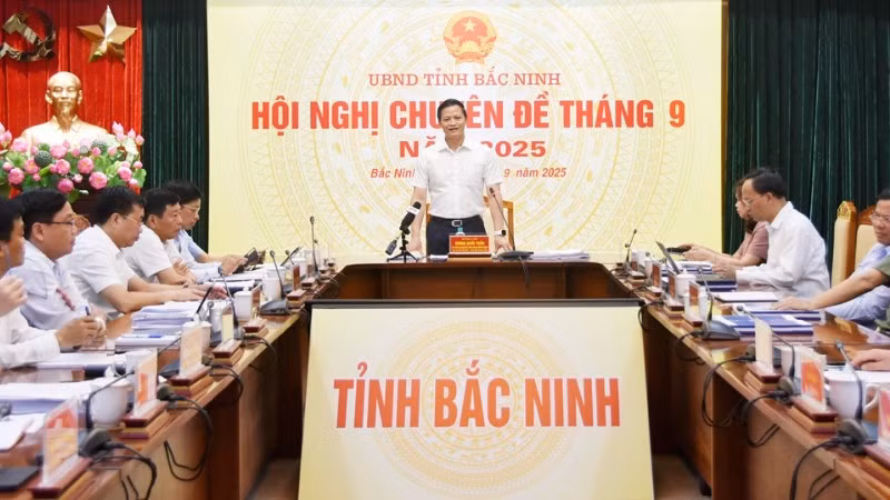 hoi-nghi-9613.jpg