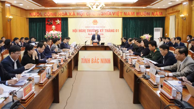 Quang cảnh hội nghị giao ban thường kỳ tháng 1/2026 của Ủy ban nhân dân tỉnh Bắc Ninh.