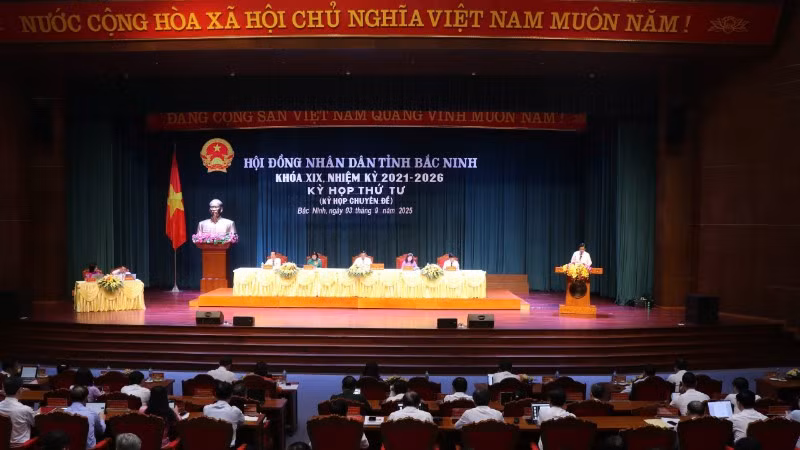Quang cảnh kỳ họp.