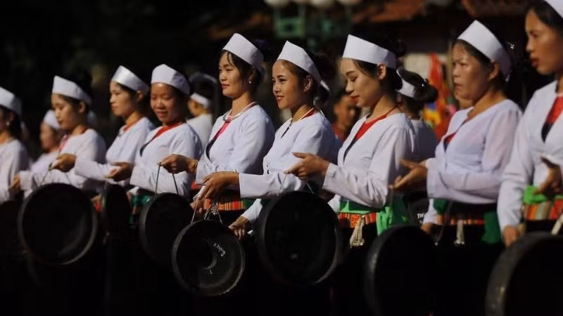 Ngày hội Văn hóa dân tộc Mường lần thứ II diễn ra từ ngày 21 đến 23/11 với nhiều hoạt động đặc sắc. 