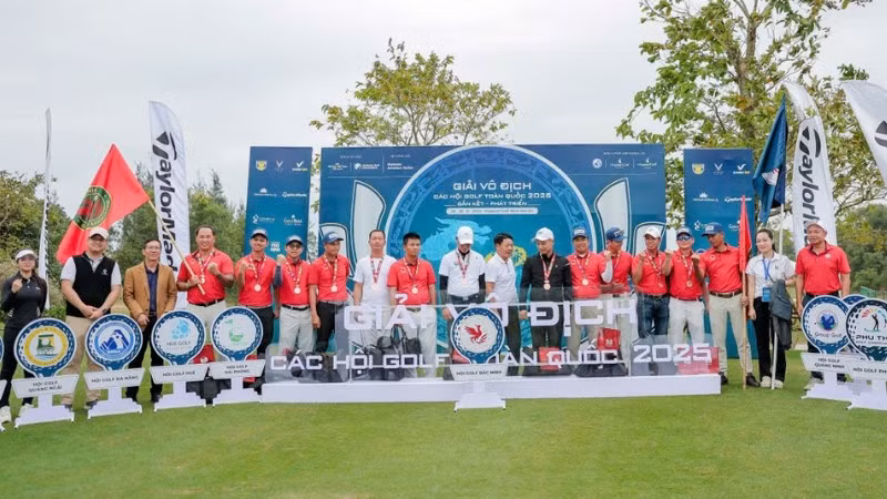 cac-giai-dau-golf-tinh-bac-ninh-gop-phan-tim-ra-nhung-golfer-xuat-sac-7862.jpg