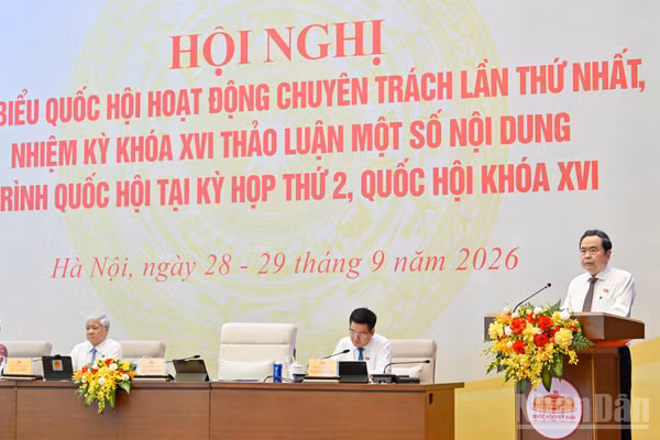 Chủ tịch Quốc hội Trần Thanh Mẫn phát biểu khai mạc Hội nghị đại biểu Quốc hội hoạt động chuyên trách lần thứ nhất, nhiệm kỳ khóa XVI.