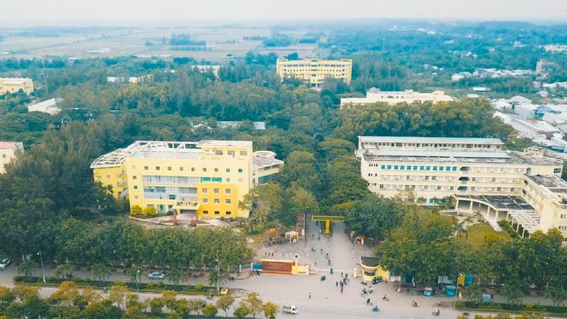Đại học Trà Vinh vào top 17 thế giới trên bảng xếp hạng WURI Ranking về đổi mới sáng tạo và đóng góp xã hội.