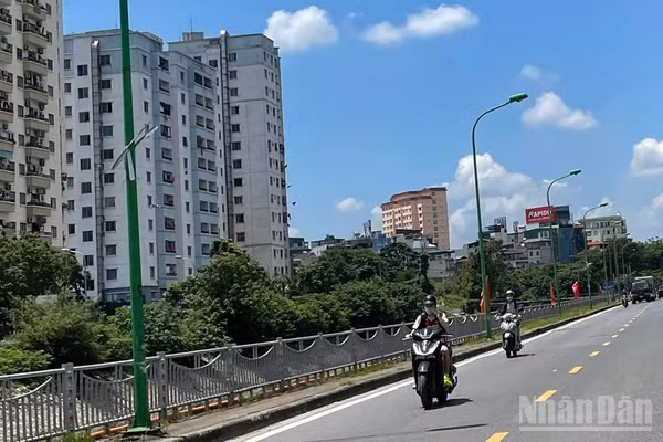 Dự báo khu vực Hà Nội ngày nắng nóng. (Ảnh minh họa: Đ.T)