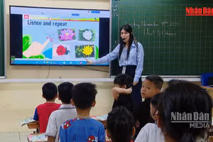 [Video] Tiếng Anh có thể thành môn bắt buộc từ lớp 1