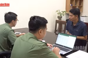[Video] Bắt 2 đối tượng mua, bán trái phép hơn 50 triệu dữ liệu cá nhân