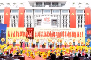 Chương trình nghệ thuật tại lễ kỷ niệm. (Ảnh: Thống Nhất/TTXVN)