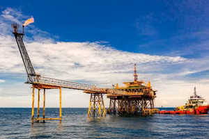 Giàn khai thác dầu khí trên biển của Tập đoàn Công nghiệp-Năng lượng quốc gia Việt Nam (Petrovietnam).