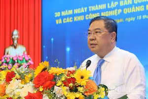 Phó Thủ tướng Thường trực Chính phủ Phạm Gia Túc phát biểu tại lễ kỷ niệm 30 năm Ngày thành lập Ban Quản lý Khu kinh tế Dung Quất và các khu công nghiệp Quảng Ngãi.