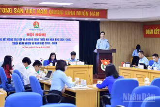 Toàn cảnh hội nghị.