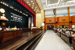 Quang cảnh kỳ họp. (Ảnh: THẾ ANH)