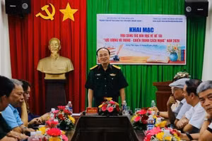 Trại sáng tác văn học về đề tài "Lực lượng vũ trang - Chiến tranh cách mạng" có sự tham dự của nhiều nhà văn, nhà thơ cựu chiến binh và các gương mặt tác giả mới. (Ảnh: Trại sáng tác cung cấp)