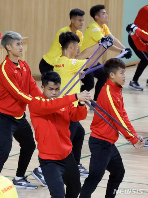 Thầy Park chia sẻ đầy tự hào về các học trò với truyền thông Hàn Quốc ảnh 14