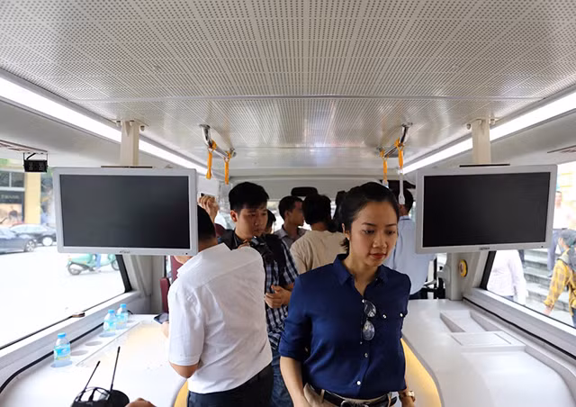 Chạy thử nghiệm xe buýt hai tầng tại Thủ đô ảnh 7 Chạy thử nghiệm xe buýt hai tầng tại Thủ đô ảnh 7