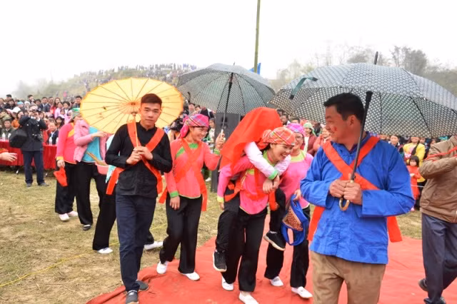 Khai hội “Roóng Poọc” phát triển du lịch cộng đồng người Giáy ở Sa Pa ảnh 4