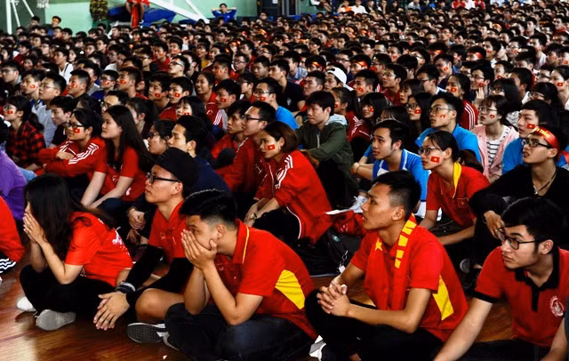 Cả nước vỡ oà niềm vui khi U23 Việt Nam vào chung kết ảnh 28 Cả nước vỡ oà niềm vui khi U23 Việt Nam vào chung kết ảnh 28
