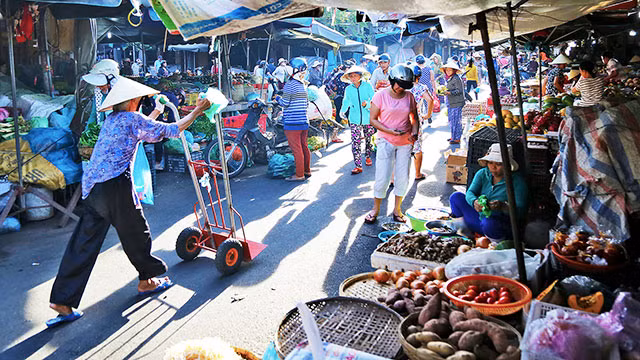 Lang thang chợ Phố Hội ảnh 2