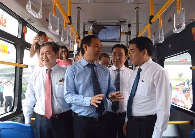 Khai trương tuyến xe buýt chất lượng cao ga Hà Nội – sân bay Nội Bài ảnh 3 Khai trương tuyến xe buýt chất lượng cao ga Hà Nội – sân bay Nội Bài ảnh 3