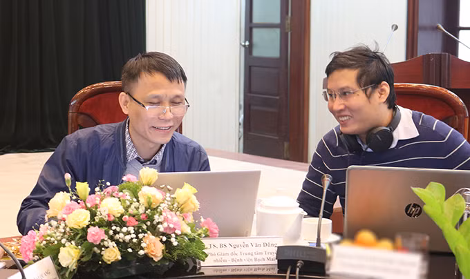 Giao lưu trực tuyến về nhận biết và xử trí sớm bệnh viêm gan B ảnh 4 Giao lưu trực tuyến về nhận biết và xử trí sớm bệnh viêm gan B ảnh 4