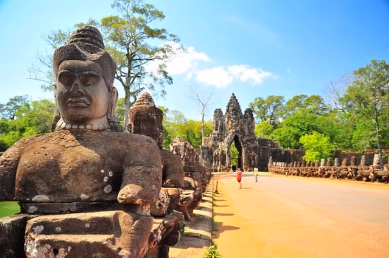 Hà Nội lọt vào "top" điểm đến hàng đầu thế giới ảnh 13 Hà Nội lọt vào "top" điểm đến hàng đầu thế giới ảnh 13