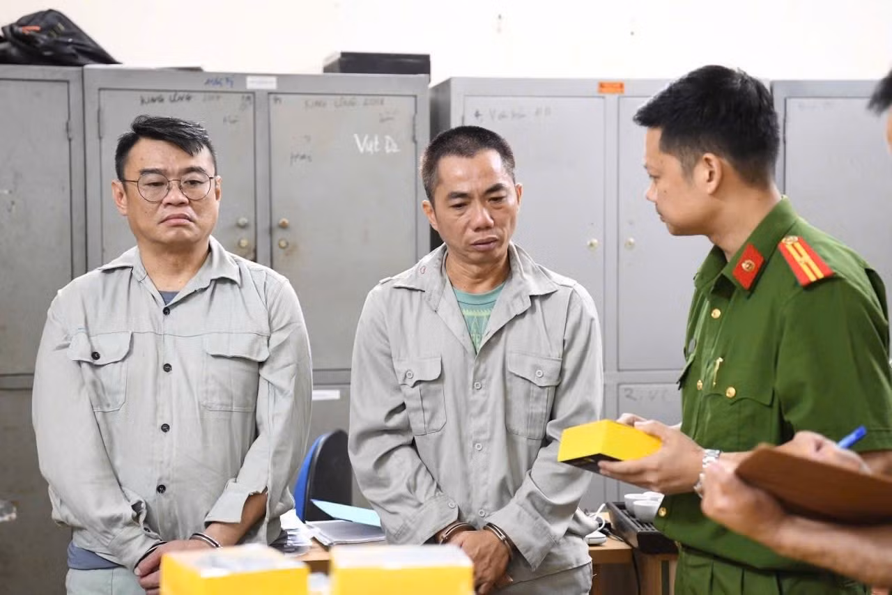 lim-choon-foong-trai-va-tat-van-hao-luc-bi-bat-anh-cong-an-phu-tho.jpg
