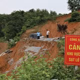 Nhiều điểm sạt lở trên địa bàn xã Yên Hòa. (Ảnh: Cơ sở cung cấp)