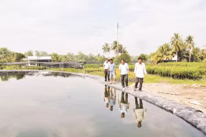 Người dân xã Vĩnh Thành chủ động trữ nước ngọt phục vụ sản xuất, sinh hoạt.