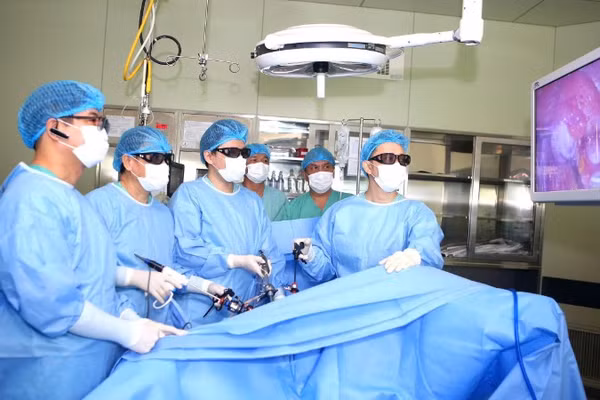 Các lĩnh vực mũi nhọn của bệnh viện Trung ương Huế như ghép tạng, ghép tế bào gốc, ghép tủy đồng loại, tim mạch, ung bướu, đột quỵ, hỗ trợ sinh sản - sơ sinh, phẫu thuật nội soi, nội soi can thiệp hay chấn thương chỉnh hình đều ghi nhận nhiều kết quả nổi bật.
