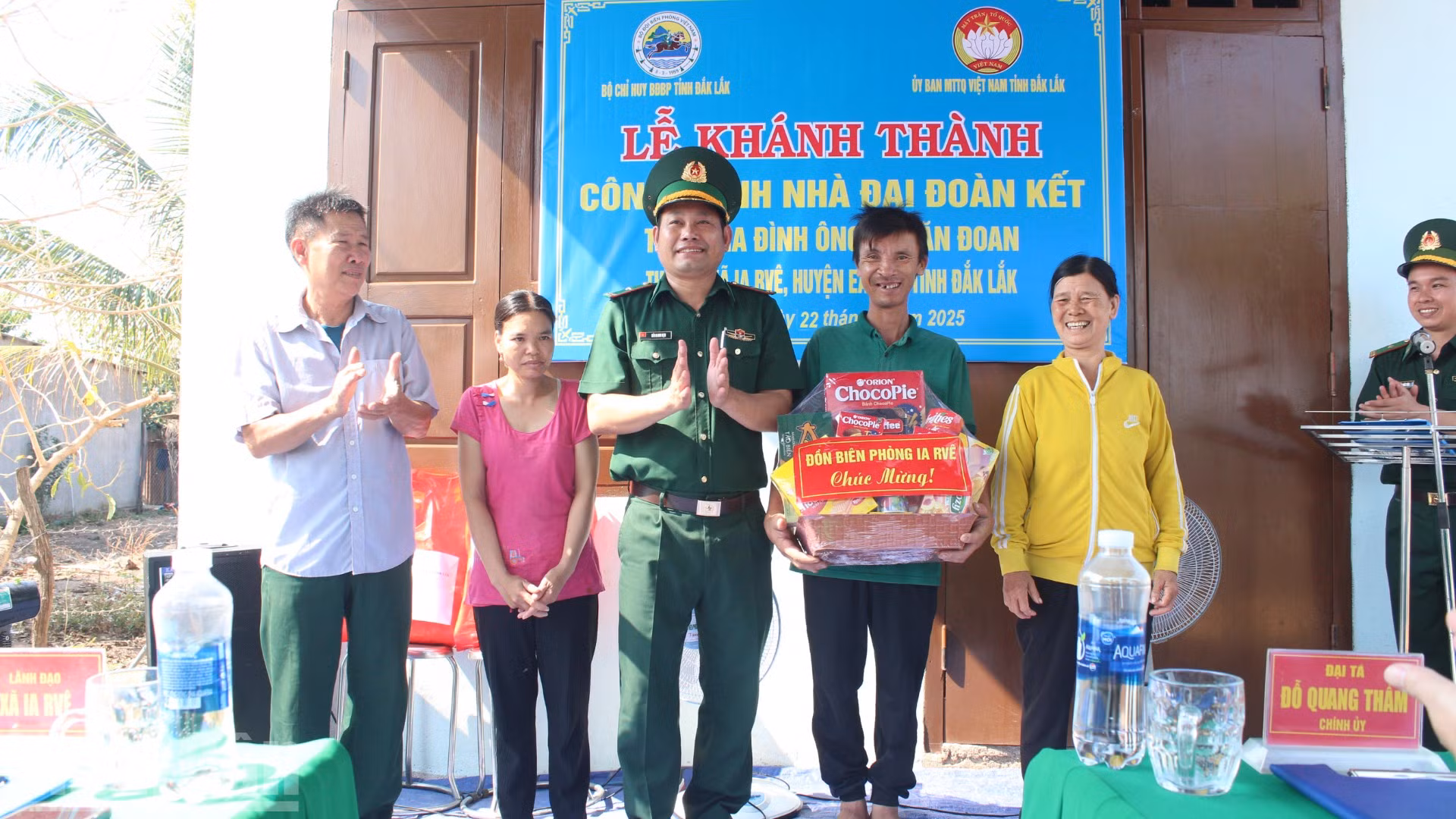 ndo_bl_img-0856-7038.jpg