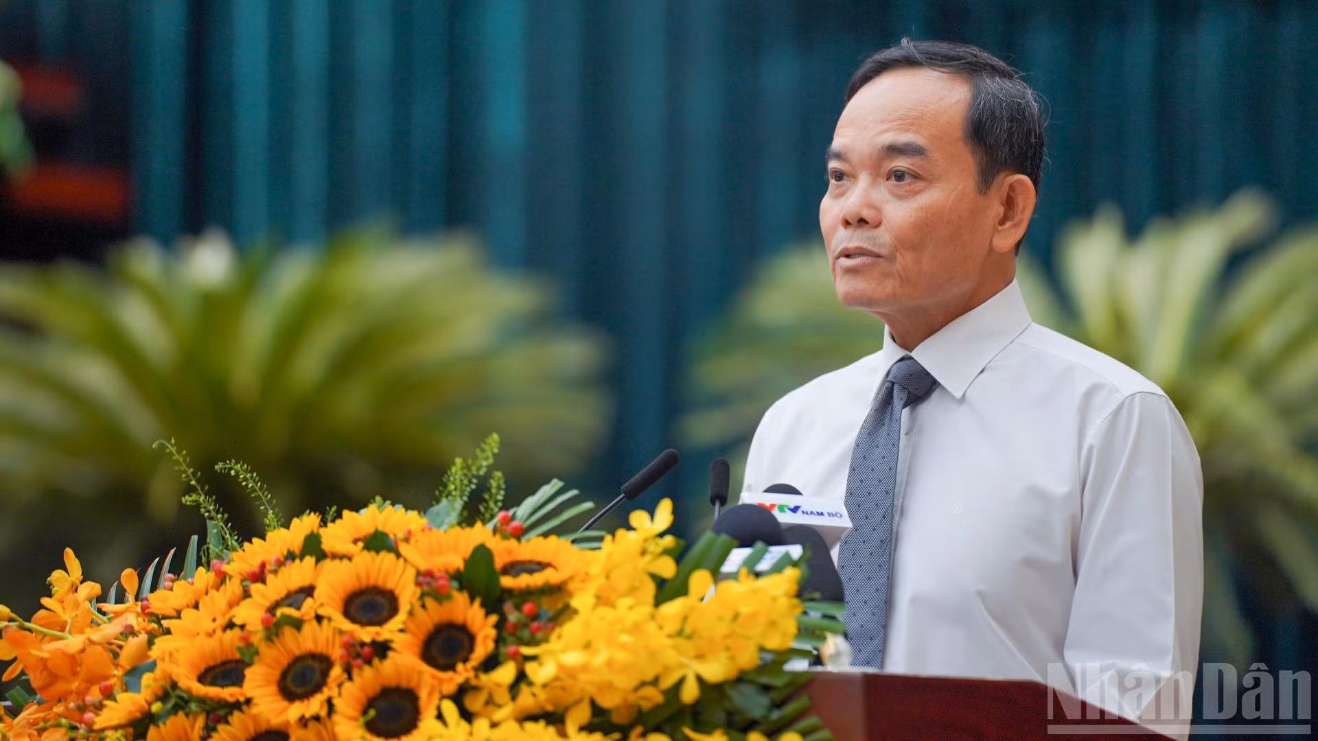 ndo_br_mr-quang-8095.jpg