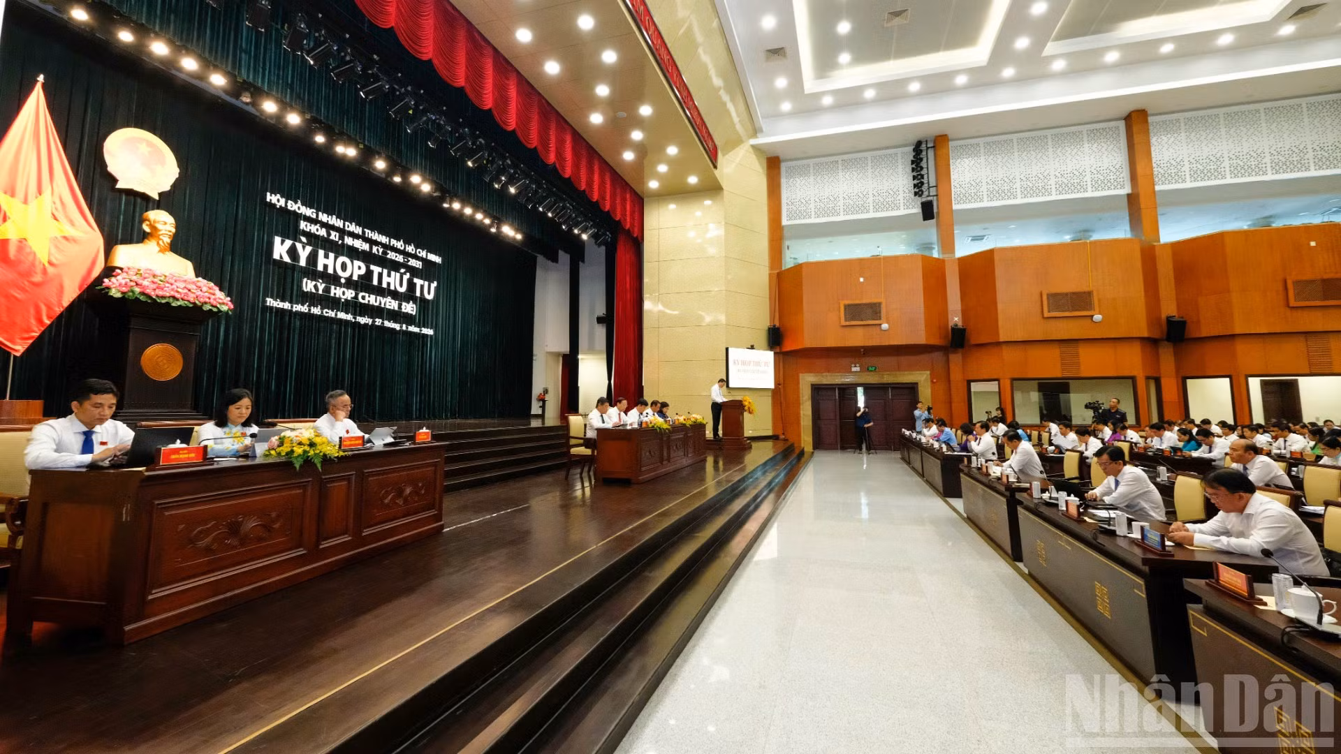 Quang cảnh kỳ họp. (Ảnh: THẾ ANH)