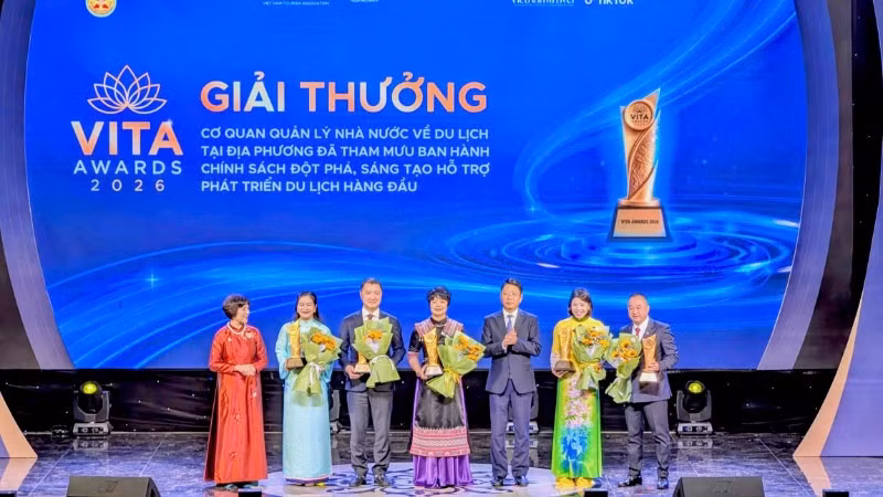 Các cơ quan quản lý nhà nước về du lịch tại địa phương đã tham mưu ban hành chính sách đột phá, sáng tạo hỗ trợ phát triển du lịch hàng đầu được tôn vinh tại lễ trao giải.