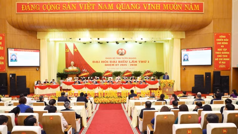 Đại hội đại biểu Đảng bộ tỉnh Tuyên Quang lần thứ I, nhiệm kỳ 2025-2030 họp phiên bế mạc.