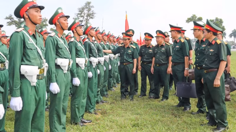 Thiếu tướng Trần Văn Bắc, Tư lệnh Quân khu 2 thăm, động viên lực lượng tham gia A80.