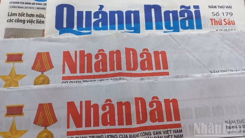 Tỉnh ủy Quảng Ngãi yêu cầu thực hiện nghiêm việc đặt mua báo, tạp chí của Đảng, bảo đảm mỗi chi bộ, đảng bộ cơ sở đều có Báo Nhân Dân, Báo Quảng Ngãi; mỗi đảng bộ cơ sở có ít nhất 1 Tạp chí Cộng sản.